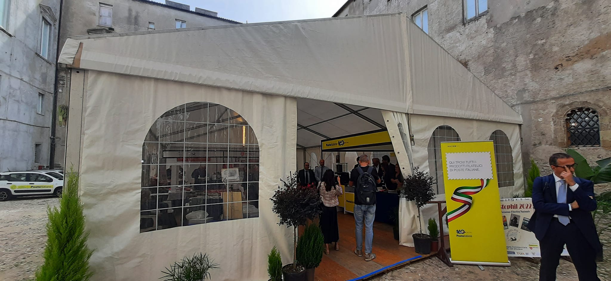 foto stand1.jpg