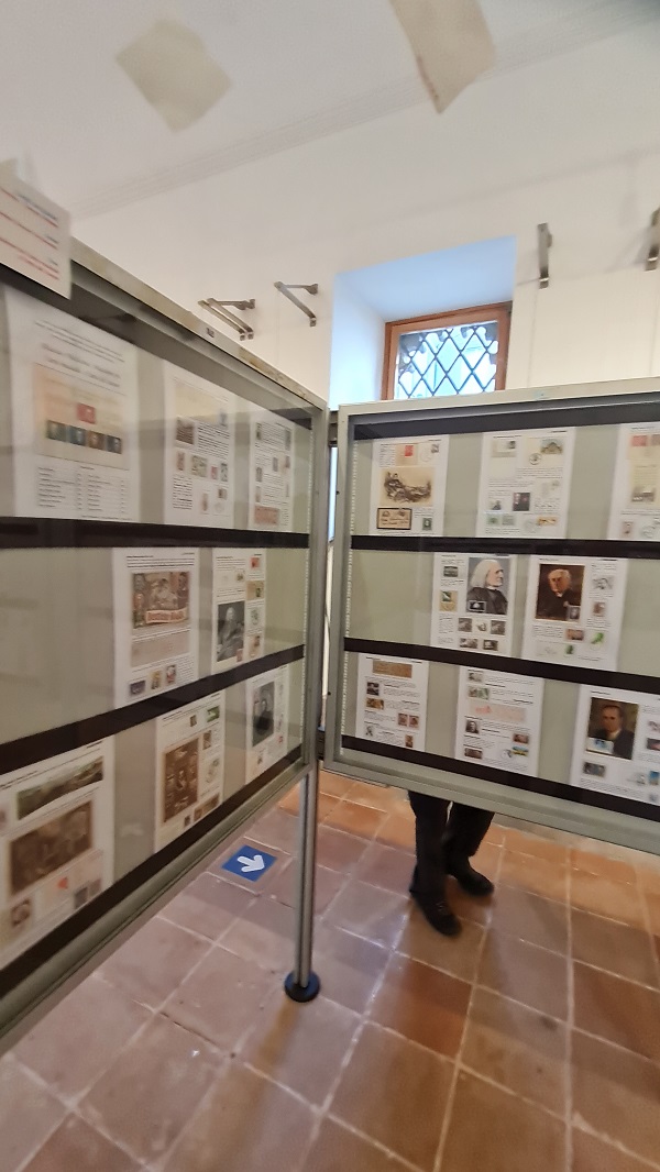 mostra.jpg